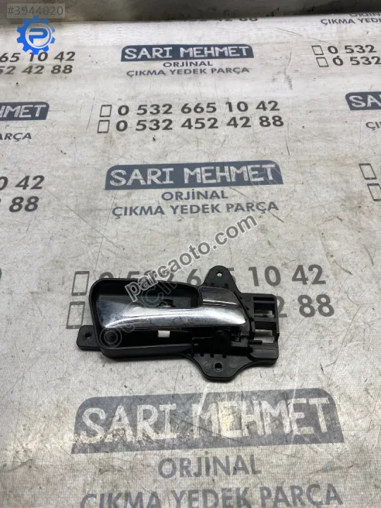 ÇIKMA HYUNDAİ İ30 SAĞ ÖN ARKA İÇ AÇMA KAPI KOLI ÇIKMA HYUNDAİ İ30 SAĞ ÖN ARKA İÇ AÇMA KAPI KOLI