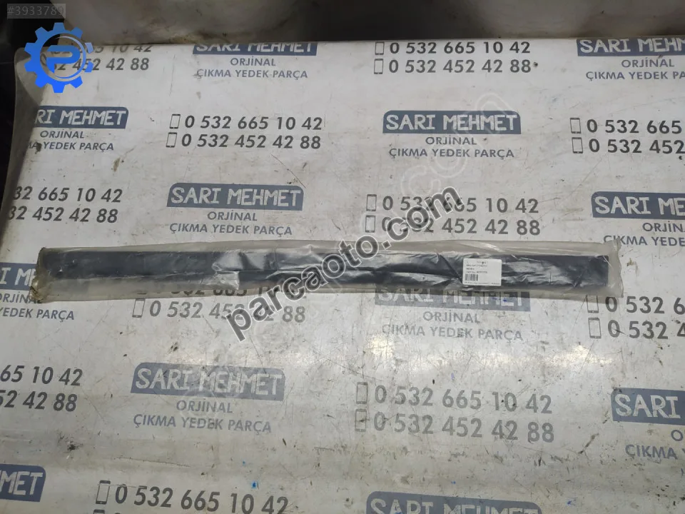 Sıfır yan sanayi opel meriva sağ arka kapı bandı çıtası