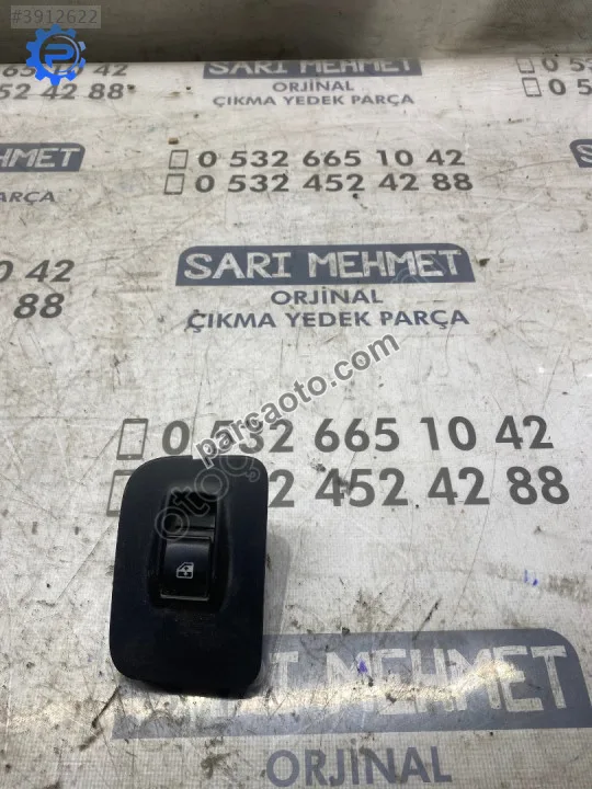 ÇIKMA FİAT FİORİNO DOBLO SAĞ ÖN CAM DÜĞMESİ ÇIKMA FİAT FİORİNO DOBLO SAĞ ÖN CAM DÜĞMESİ