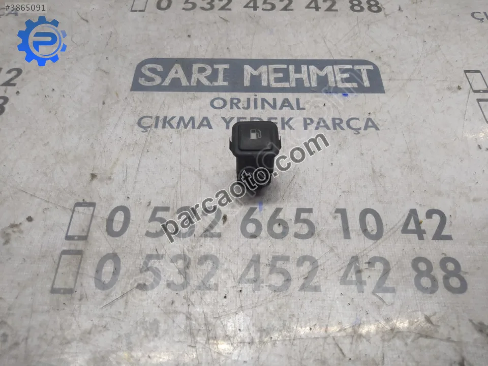 Çıkma vw passat bora golf 4 depo kapağı açma düğmesi 3b0959833a