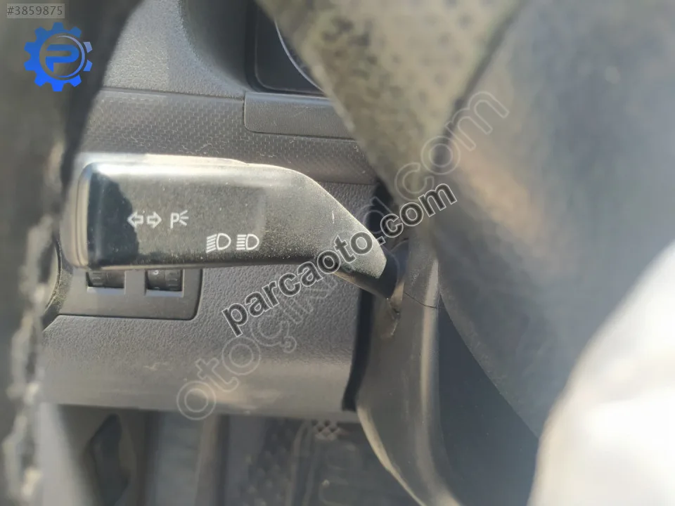 Çıkma vw caddy silecek sinyal kolu