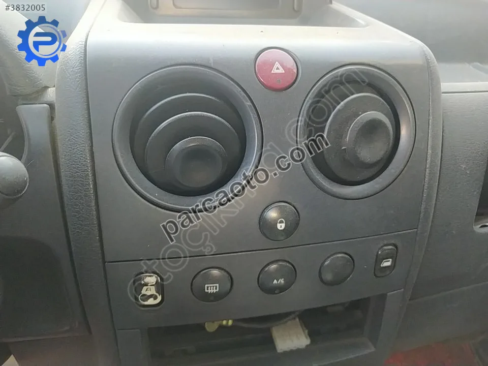 Çıkma citroen berlingo partner ac klima düğmesi