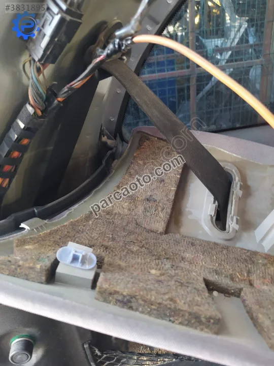 Çıkma opel meriva sol arka emniyet kemeri