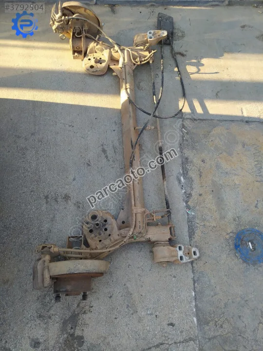 Volkswagen Passat Arka Dingil - Konya Selçuklu