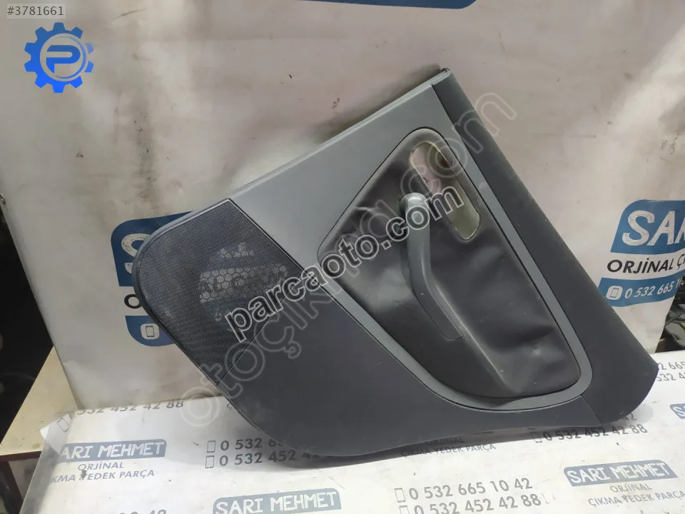 Çıkma seat cordoba sağ arka kapı döşemesi d-429