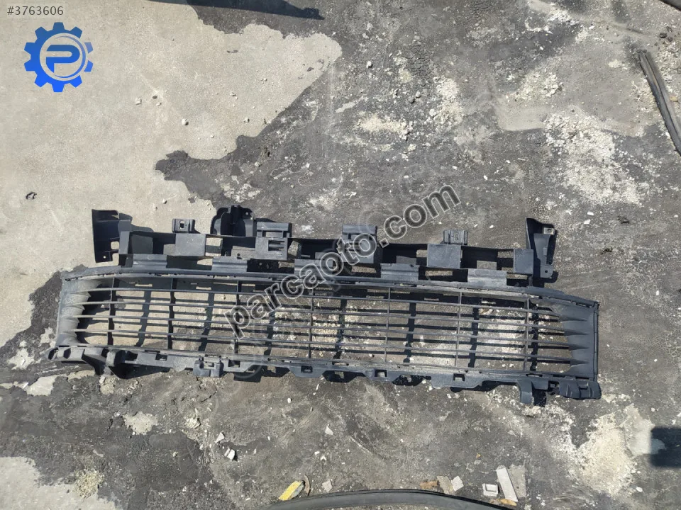 Renault Clio Tampon Izgarası - Konya Selçuklu