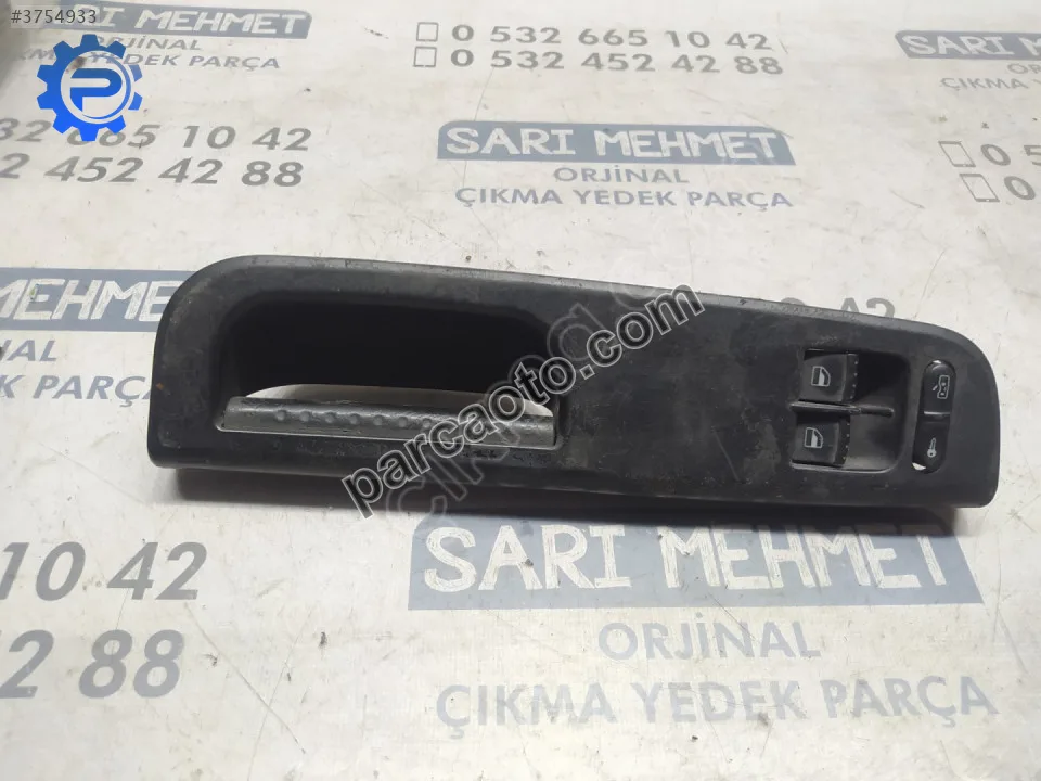 ÇIKMA VW PASSAT B5 B5.5 SOL ÖN CAM DÜĞMESİ 3B1867171D ÇIKMA VW PASSAT B5 B5.5 SOL ÖN CAM DÜĞMESİ 3B1867171D