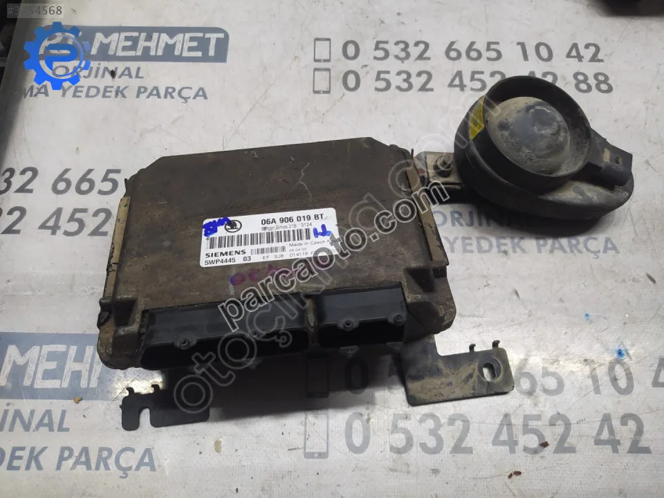 Çıkma skoda octavia 1.6 akl motor beyni 06a906019bt