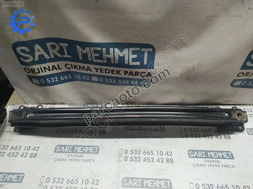 Çıkma seat leon arka tampon demiri 2006-2013 5p0807305 td-31