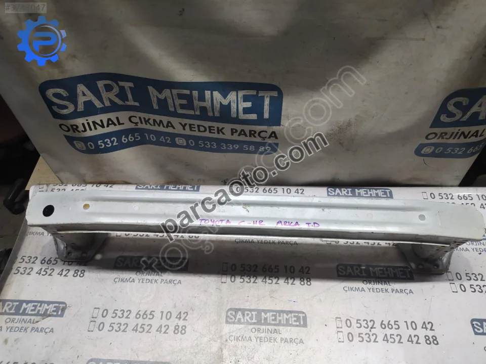 Çıkma toyota c-hr arka tampon demiri 52171-f4020a td-04
