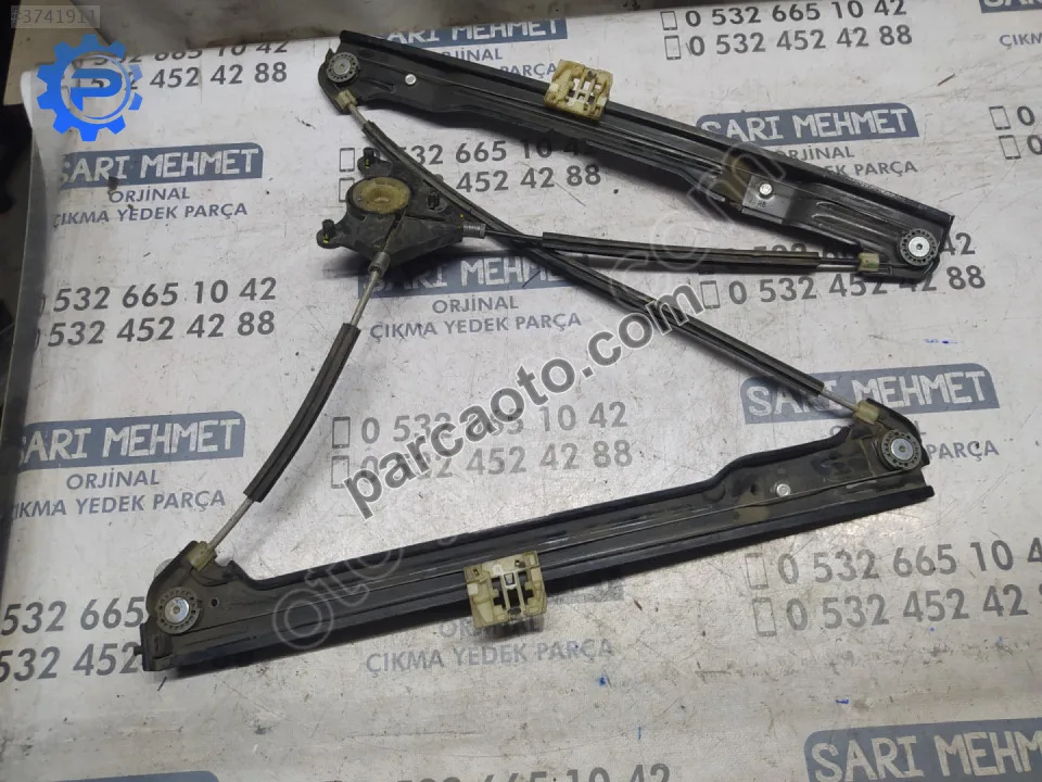 Çıkma vw caddy sağ ön cam krikosu k-829