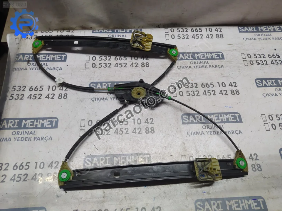 Audi A4 Cam Krikosu - Konya Selçuklu