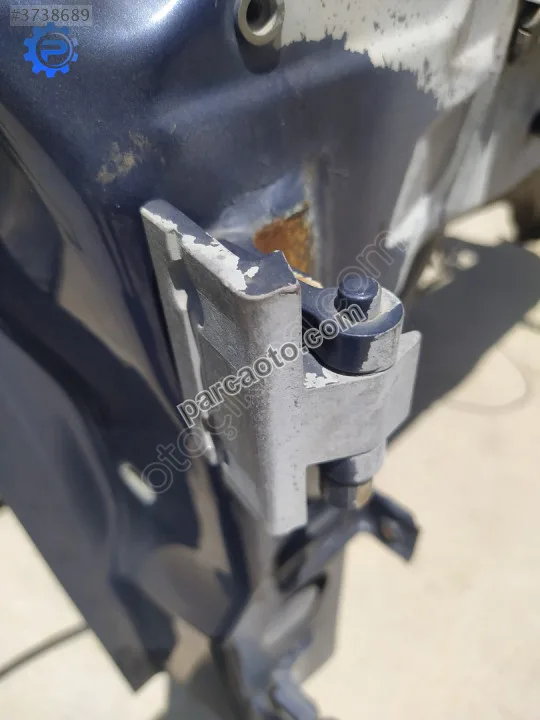 Çıkma volvo s60 sol ön kapı menteşesi üst