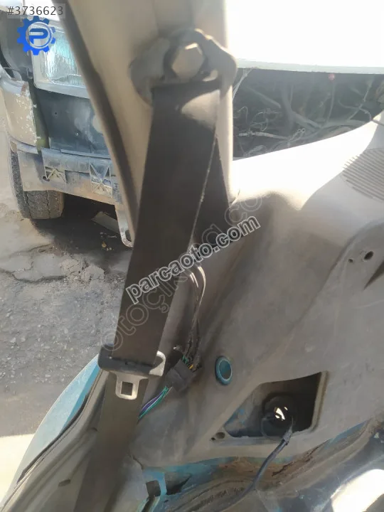 Çıkma opel corsa b sağ arka emniyet kemeri