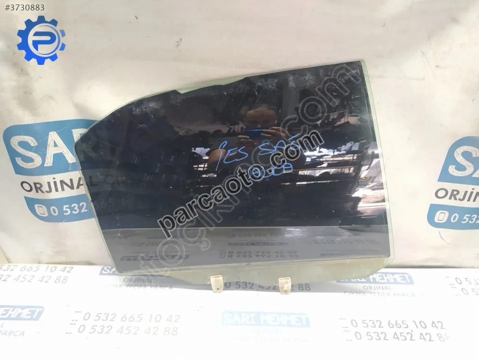 Çıkma honda civic ies sağ arka kapı camı 43r-00033