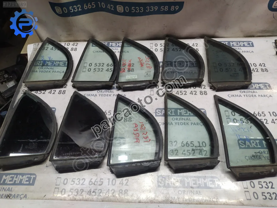 Çıkma honda civic ies sol arka kelebek camı