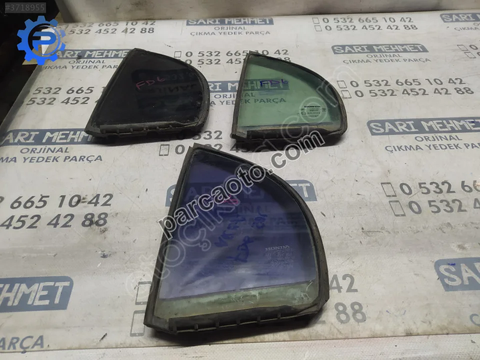 Honda Civic Kelebek Cam Arka - Konya Selçuklu