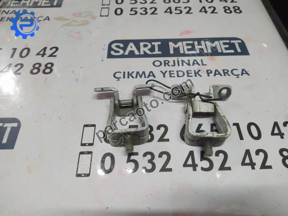 Çıkma skoda citigo bagaj kapağı menteşesi 1k0827301a