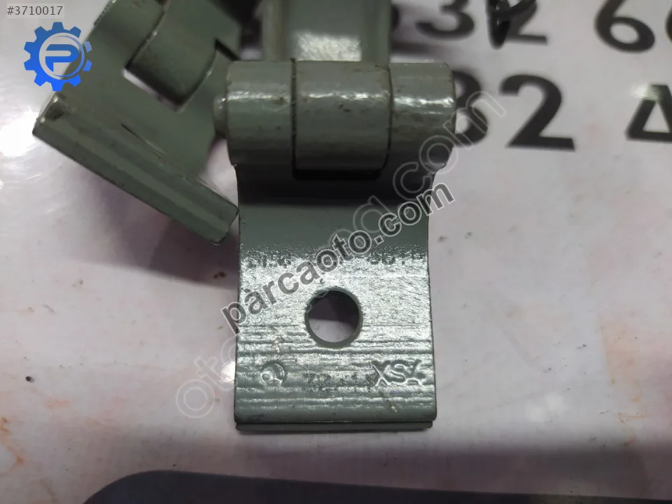 Skoda Octavia Bagaj Menteşesi - Konya Selçuklu