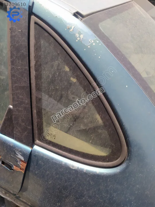 Seat Cordoba Kelebek Cam Arka - Konya Selçuklu