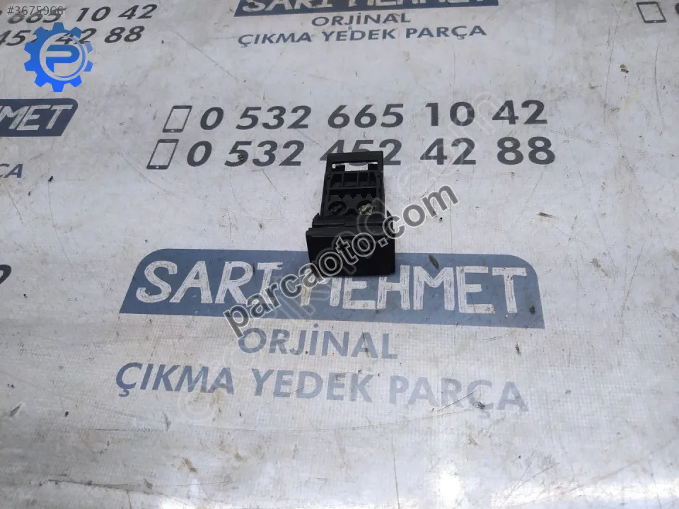 Çıkma hyundai getz ön sis farı düğmesi