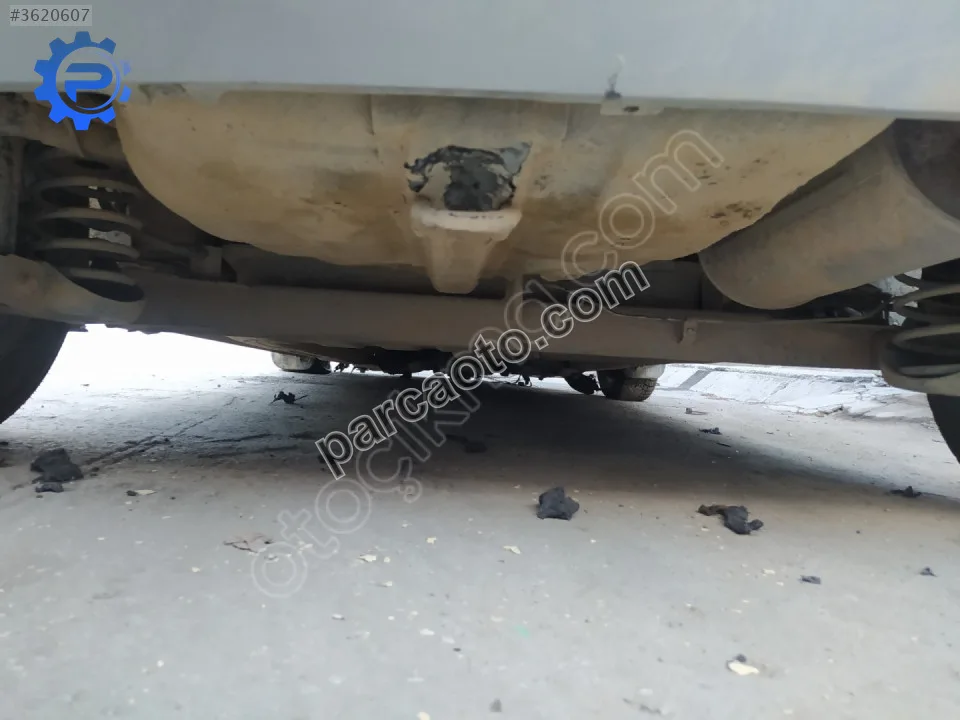 Çıkma hyundai getz yakıt deposu