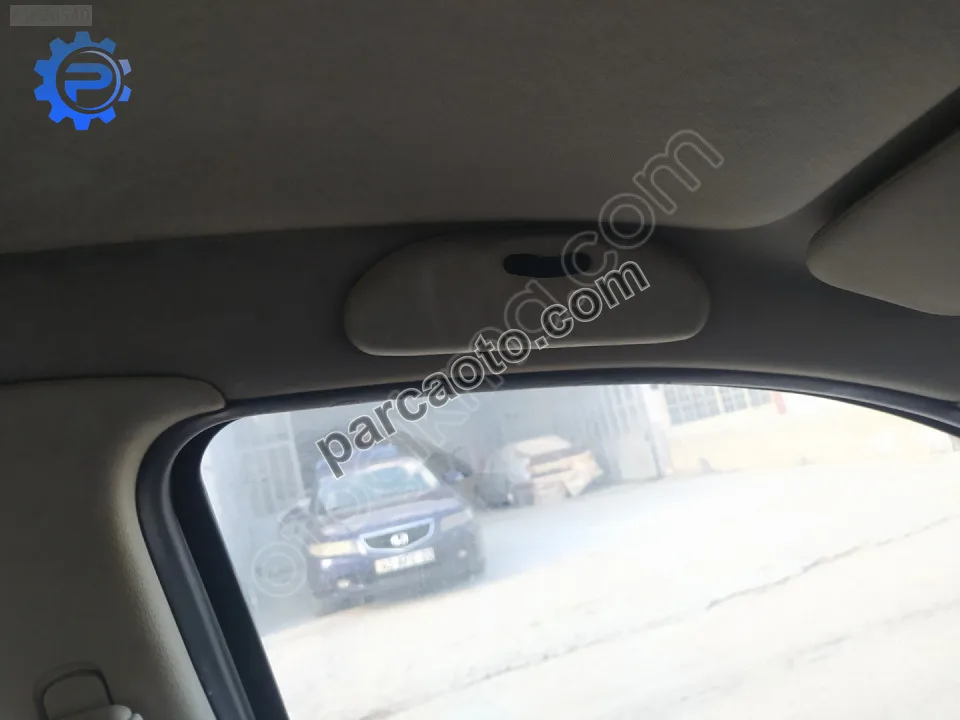 Çıkma hyundai getz gözlüklük