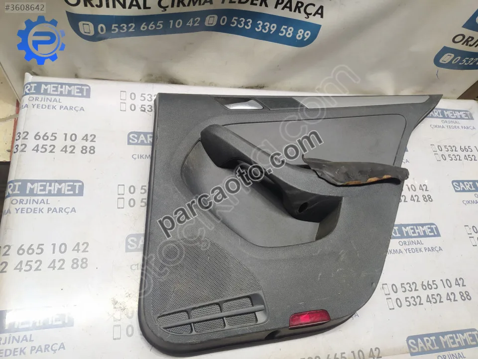 Çıkma vw jetta sağ arka kapı döşemesi d-410
