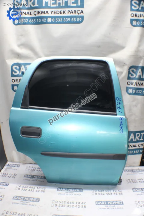 Çıkma opel corsa b sağ arka kapı 1978