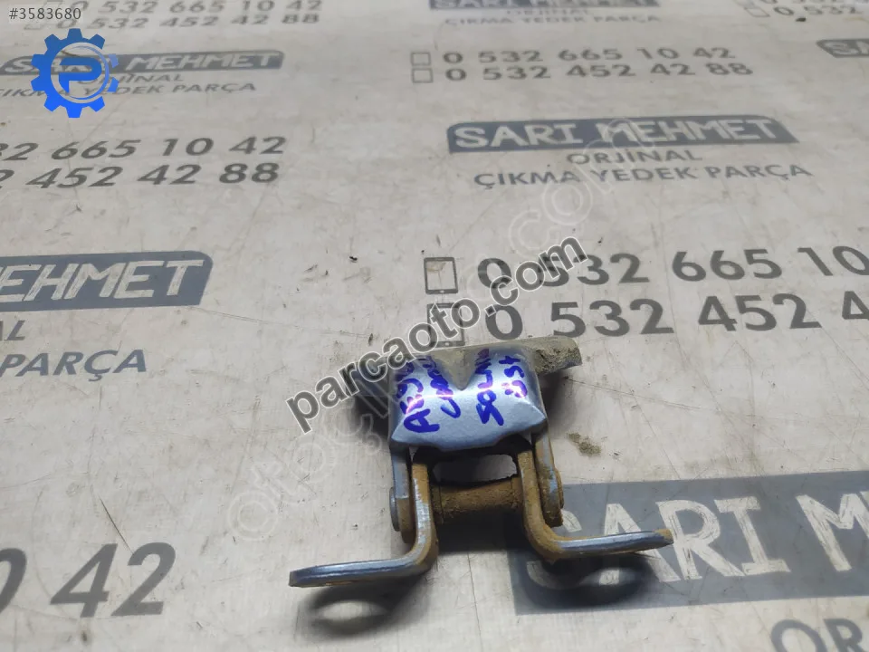 Toyota Corolla Kapı Menteşesi - Konya Selçuklu