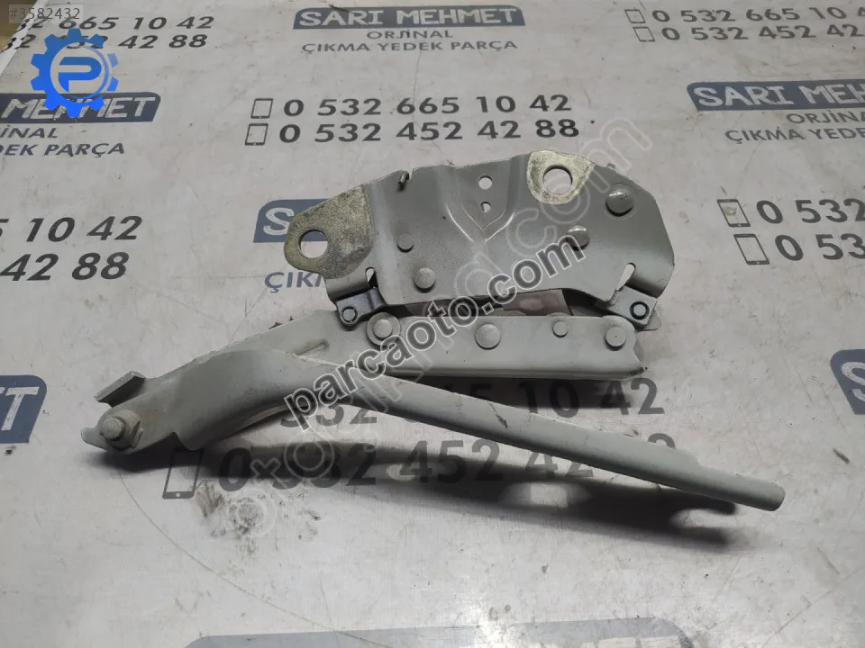 Volkswagen Tiguan Kaput Menteşesi - Konya Selçuklu