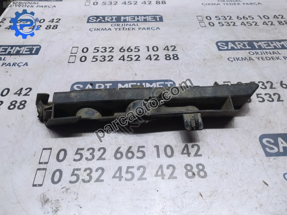 Çıkma citroen c5 sol ön tampon braketi