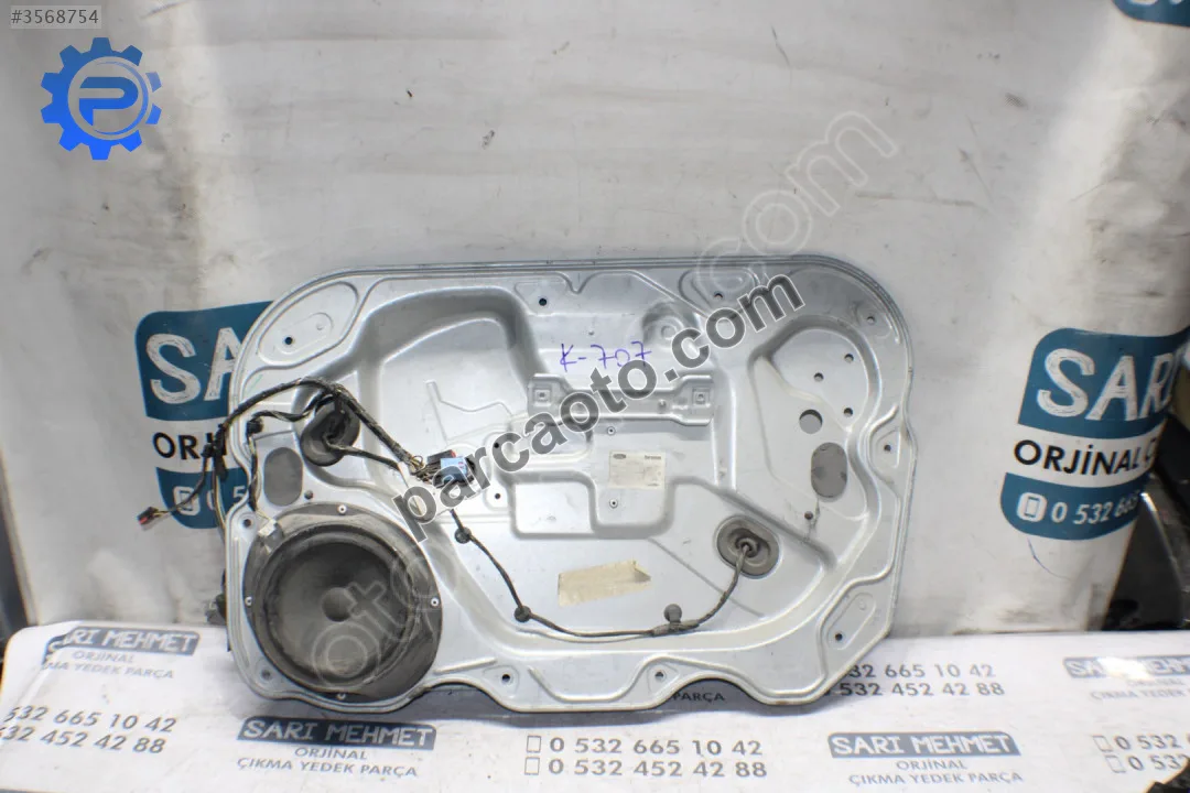 ÇIKMA FORD FOCUS 2 SAĞ ÖN CAM KRİKOSU K-707 ÇIKMA FORD FOCUS 2 SAĞ ÖN CAM KRİKOSU K-707