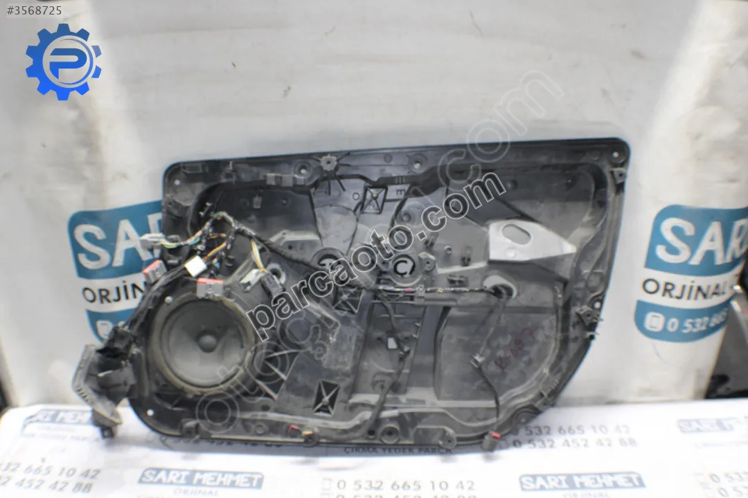 Çıkma ford fiesta sağ ön cam krikosu k-697