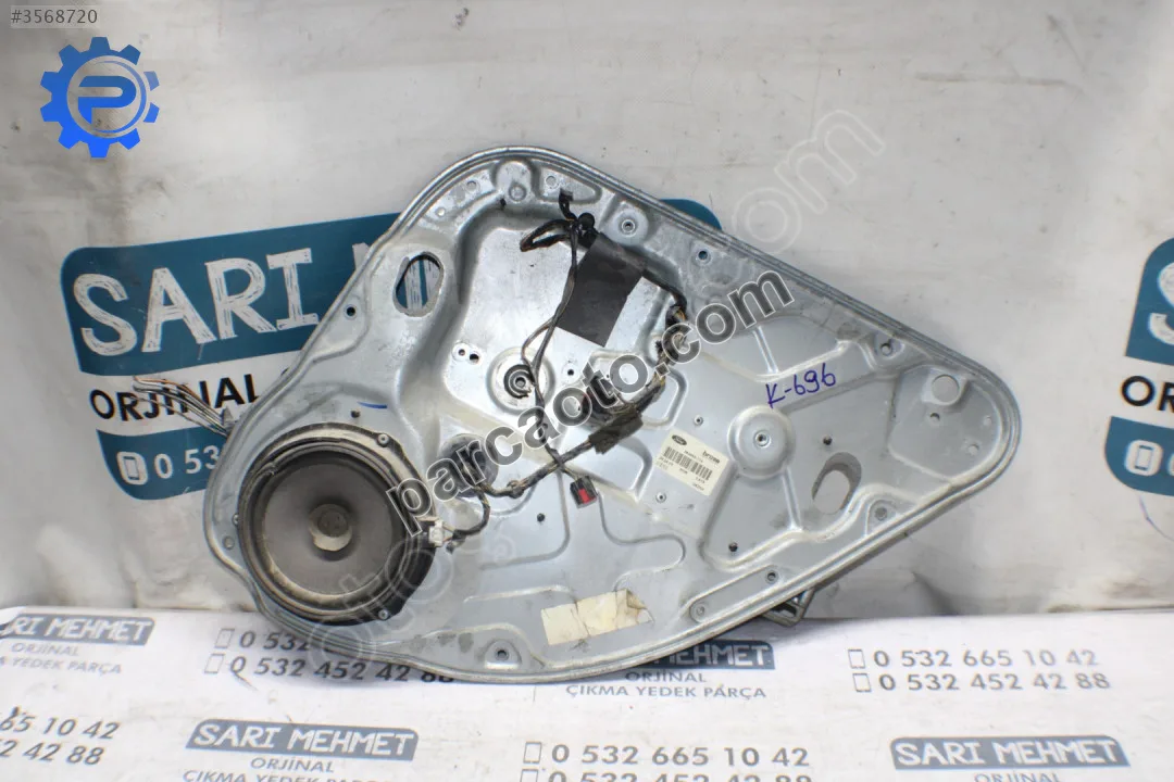 Çıkma ford focus 2 sağ arka cam krikosu k-696