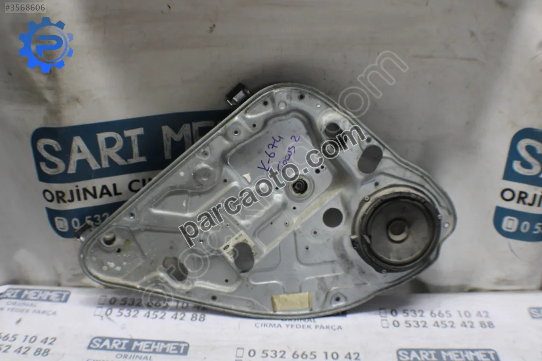 Çıkma ford focus 2 sol arka cam krikosu k-674