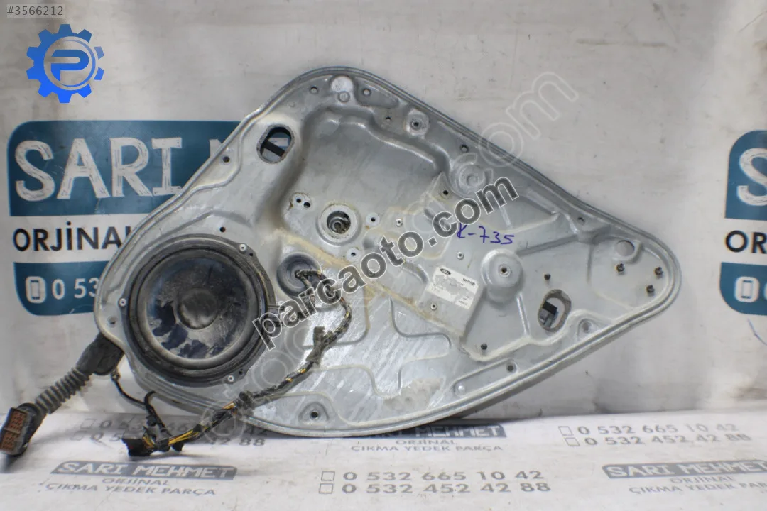 Çıkma ford focus 2 sağ arka cam krikosu k-735
