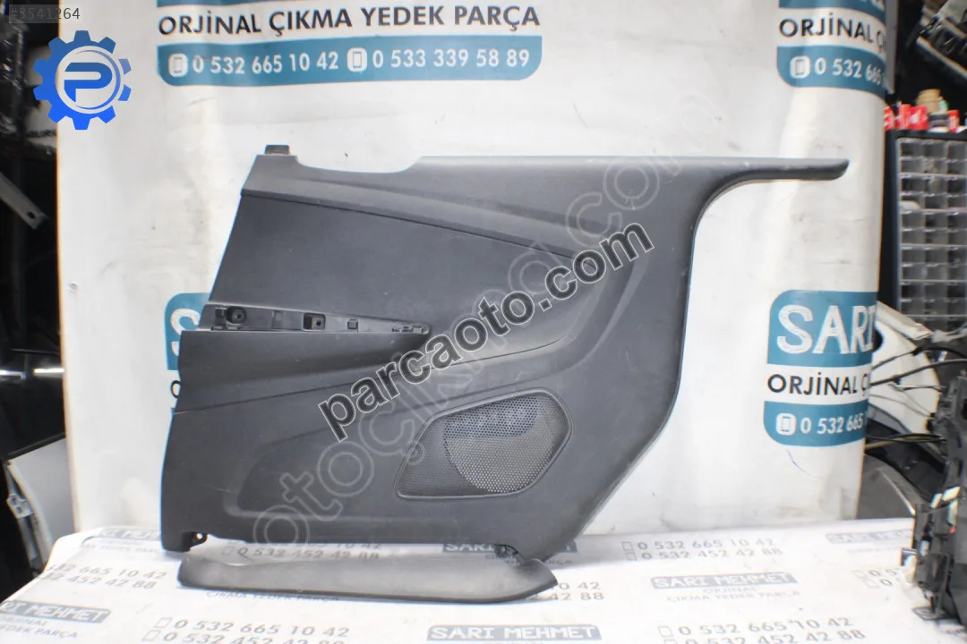 Çıkma ford b-max sağ arka kapı döşemesi d-401
