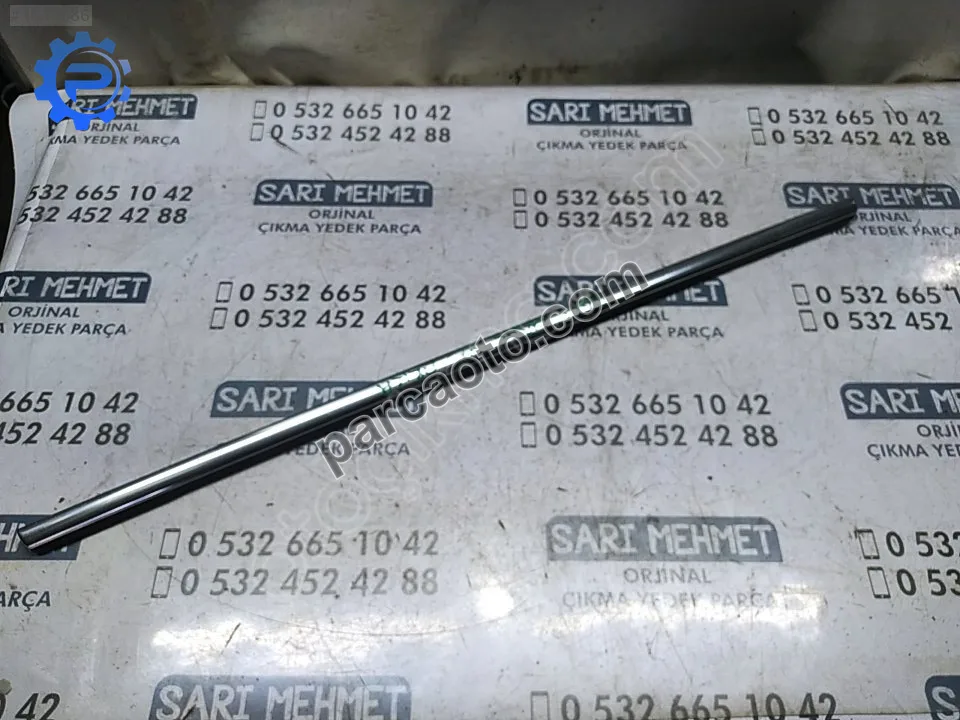 Çıkma ford c-max sol arka kapı dış sıyırıcısı nikelajlı