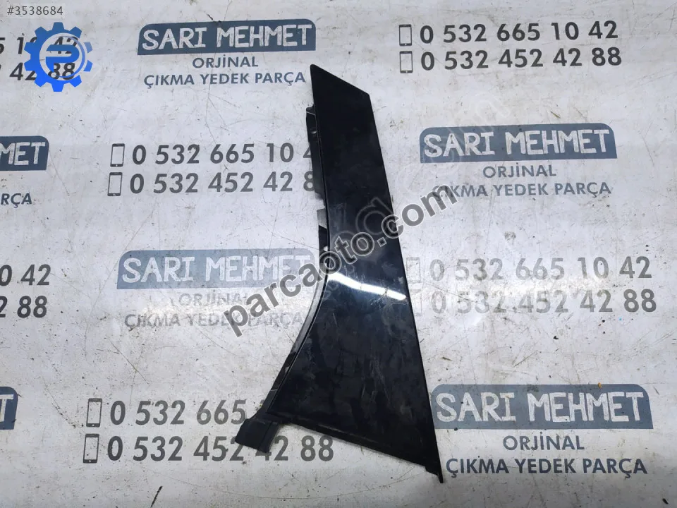 Çıkma ford focus 3 3.5 sol arka kapı direk kaplaması