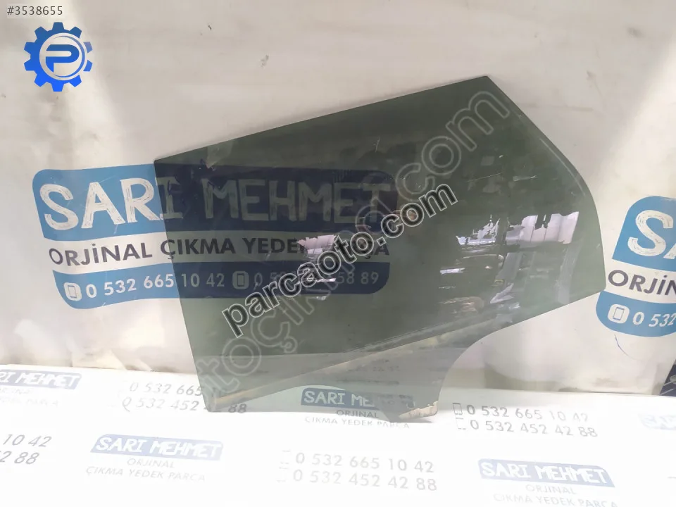 Çıkma ford focus 3 3.5 sol arka kapı camı