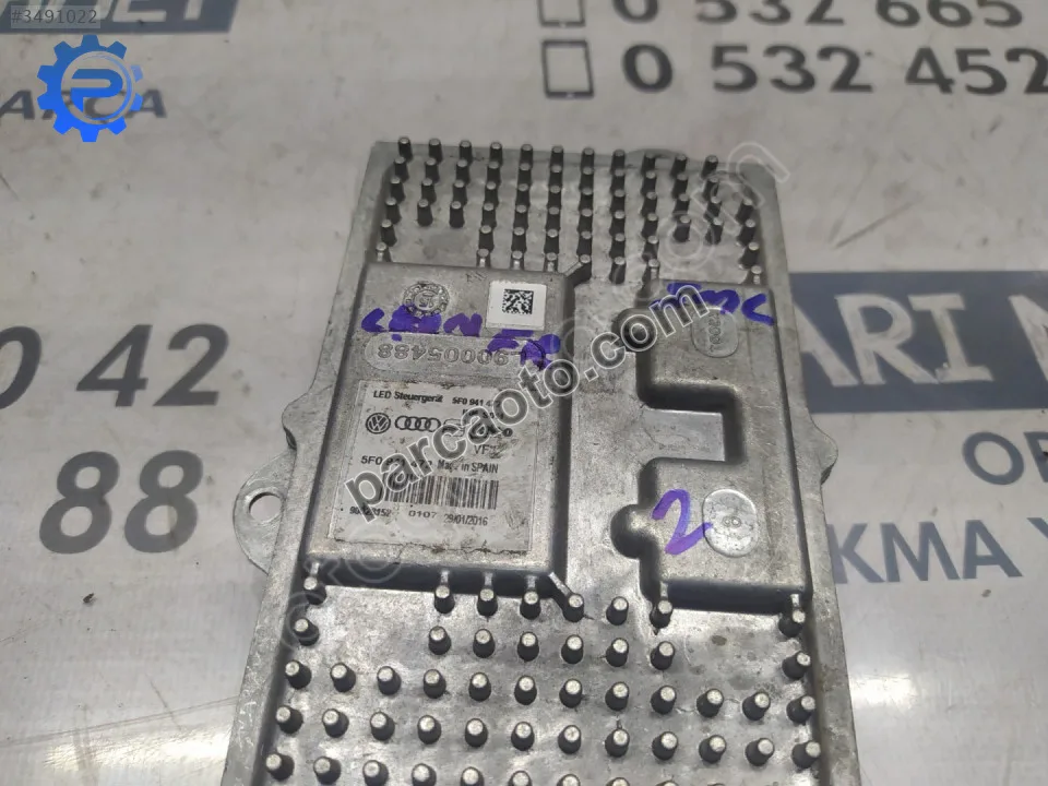 Çıkma seat leon fr far beyni 5f0941472