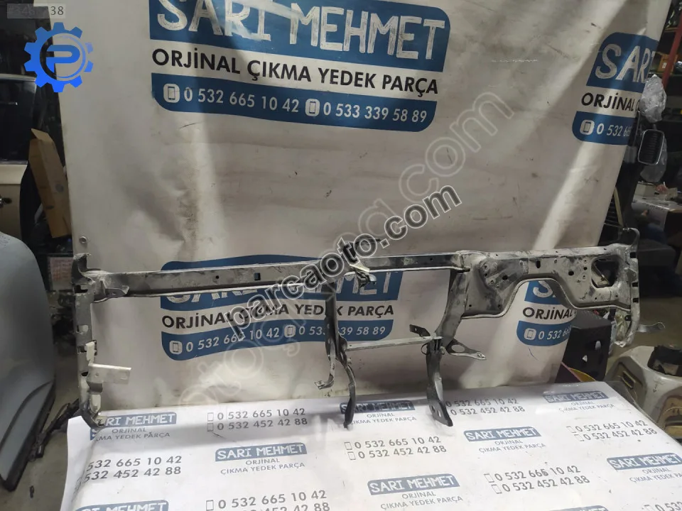 Çıkma audi a6 c7 göğüs iç demiri