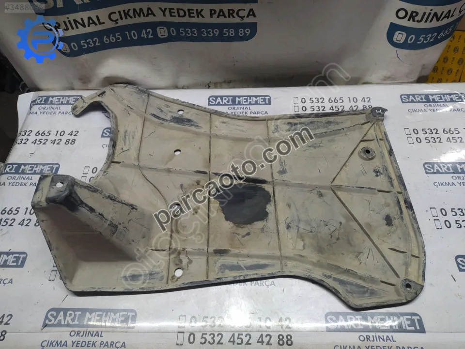 Çıkma audi a6 c7 sol arka alt taban kaplaması