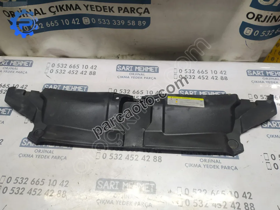 Çıkma audi a6 c7 ön panel üst plastiği