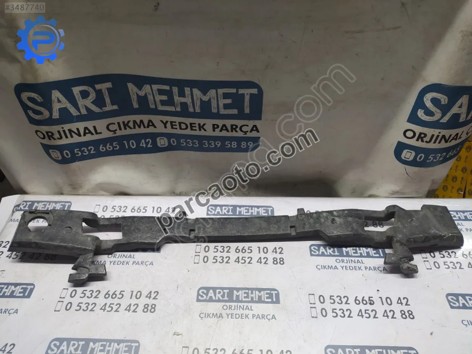 Çıkma audi a6 c7 ön tampon demiri köpüğü 4g0807550j