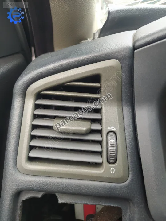 Çıkma volvo v70 sol ön havalandırma ızgarası