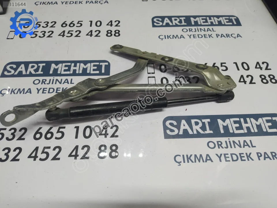 Ford Focus Kaput Menteşesi - Konya Selçuklu