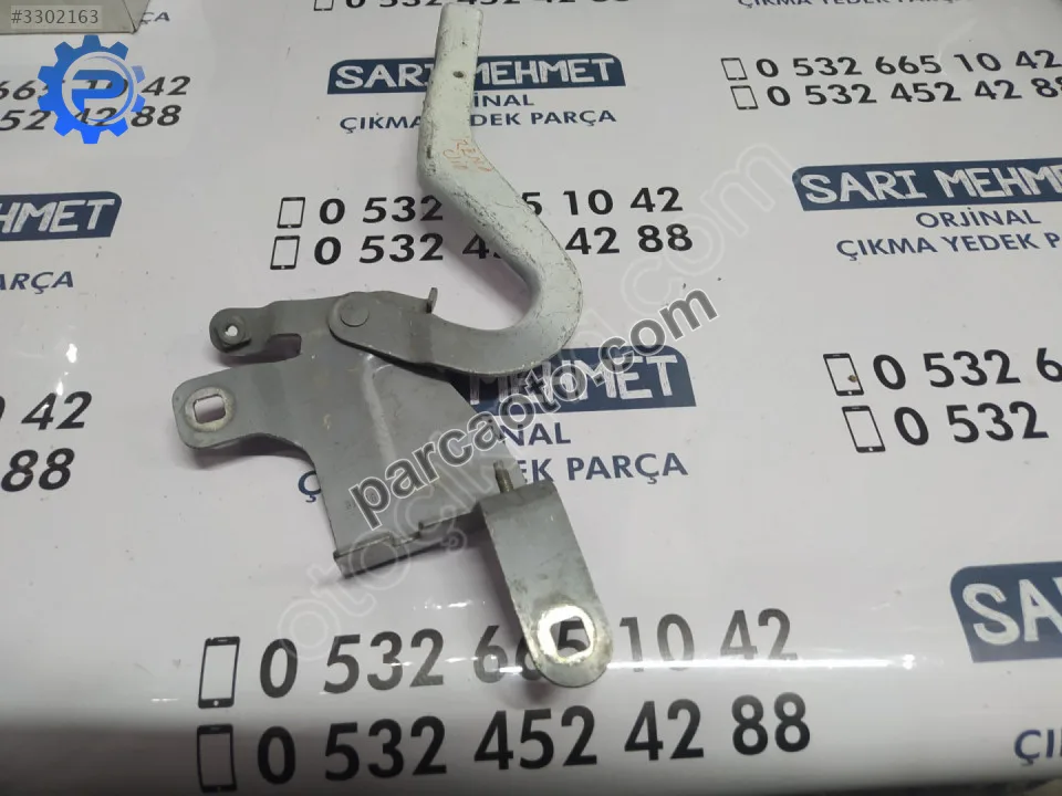 Renault Clio Kaput Menteşesi - Konya Selçuklu