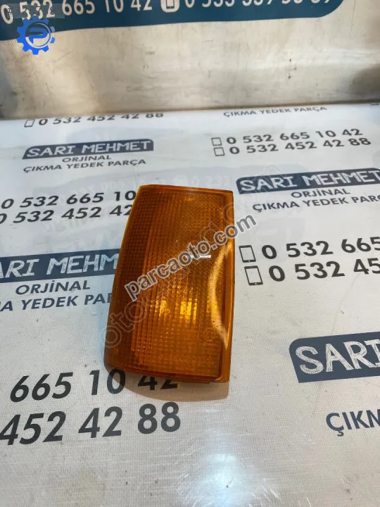 Çıkma renault r9 sinyal lambası sağ